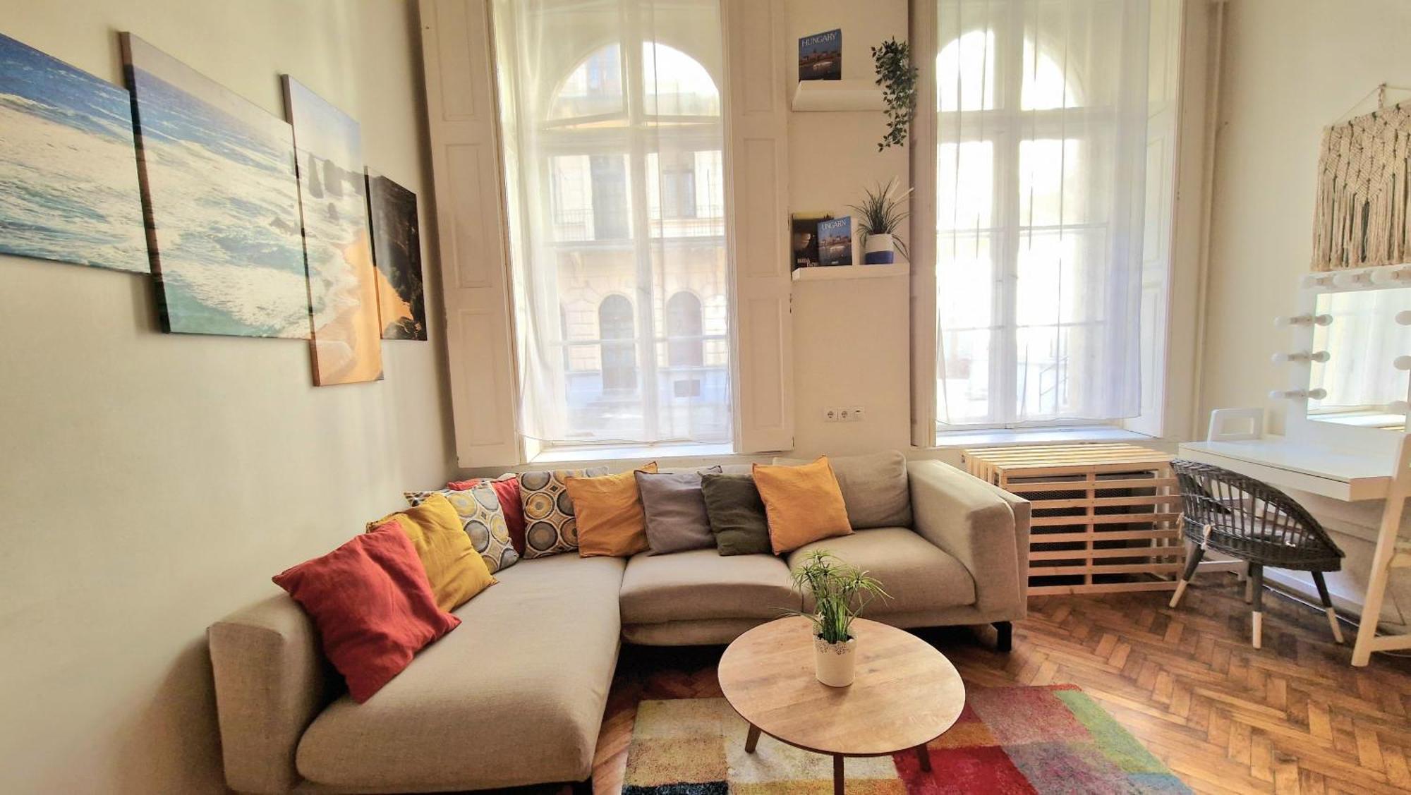 Hip Apartment At The Museum Budapest Luaran gambar